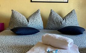 Jfk B & B